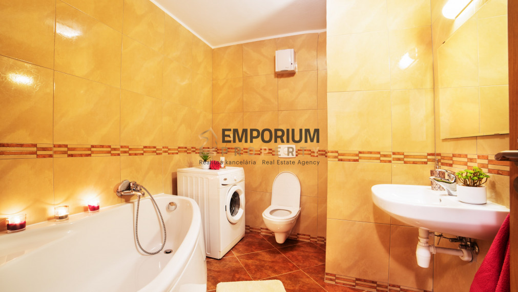 P R E N Á  J O M │ 2i apartmán v Novej Lesnej s výhľadom na Tatry