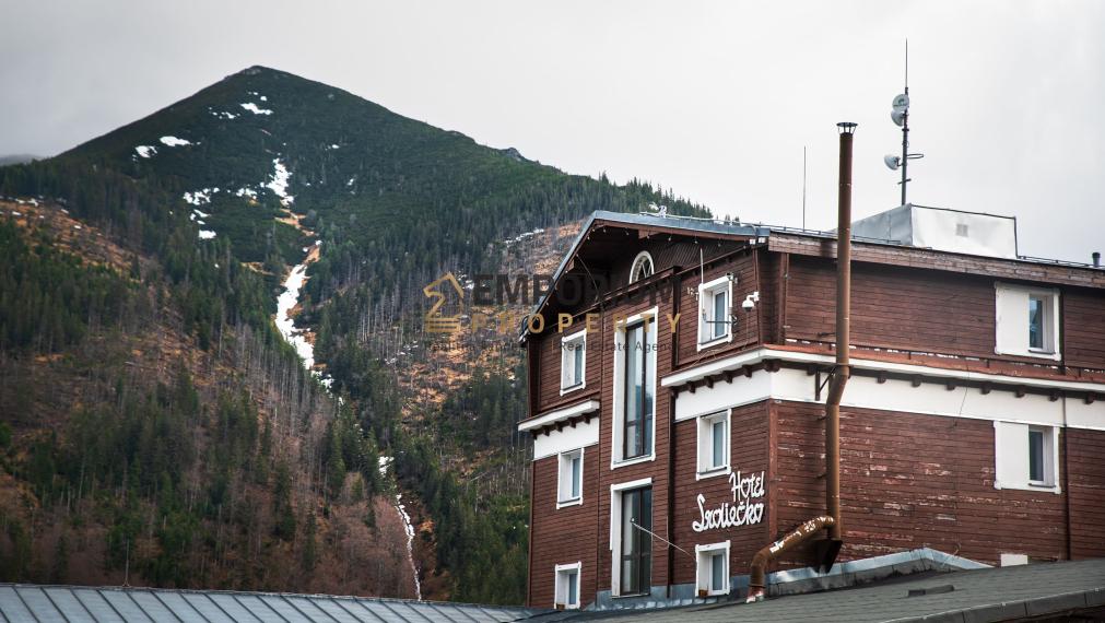 P R E N Á  J O M │ 2i apartmán na Táloch s výhľadom na Chopok