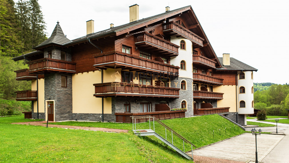 P R E N Á  J O M │ 2i apartmán na Táloch s výhľadom na Chopok