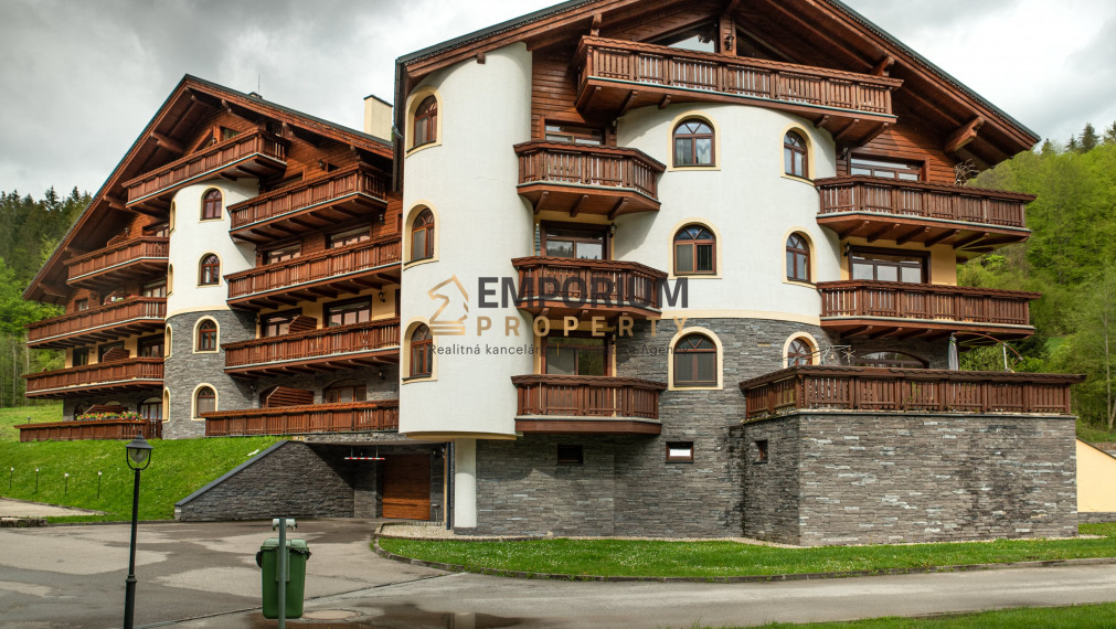 P R E N Á  J O M │ 2i apartmán na Táloch s výhľadom na Chopok