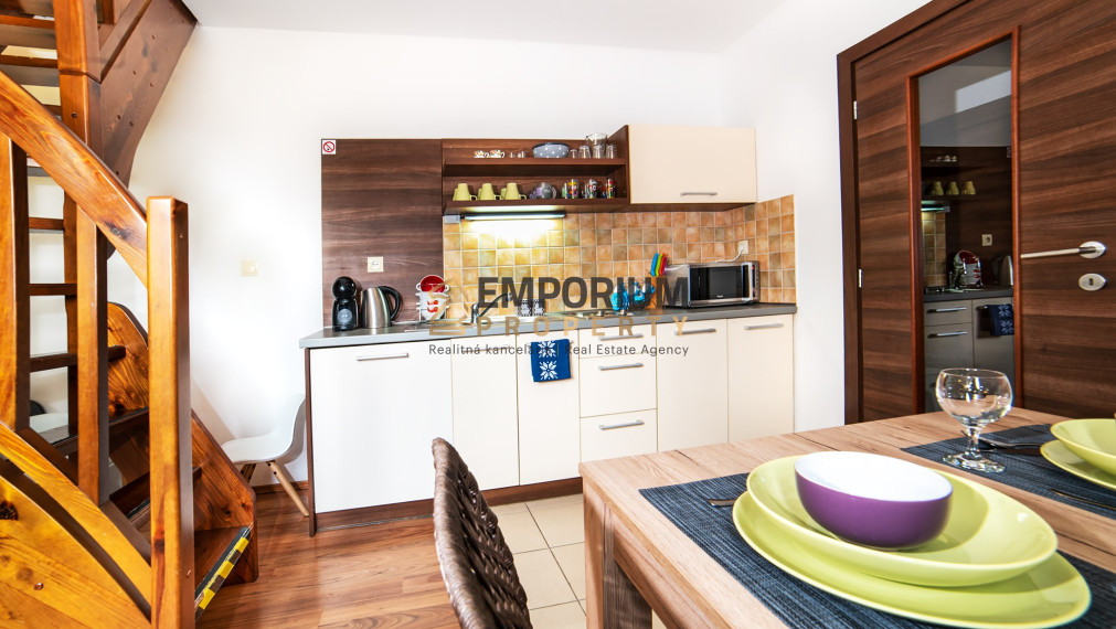 P R E N Á  J O M │ 2i priestranný mezonet pod zjazdovkou v PARK SNOW DONOVALY│3 D