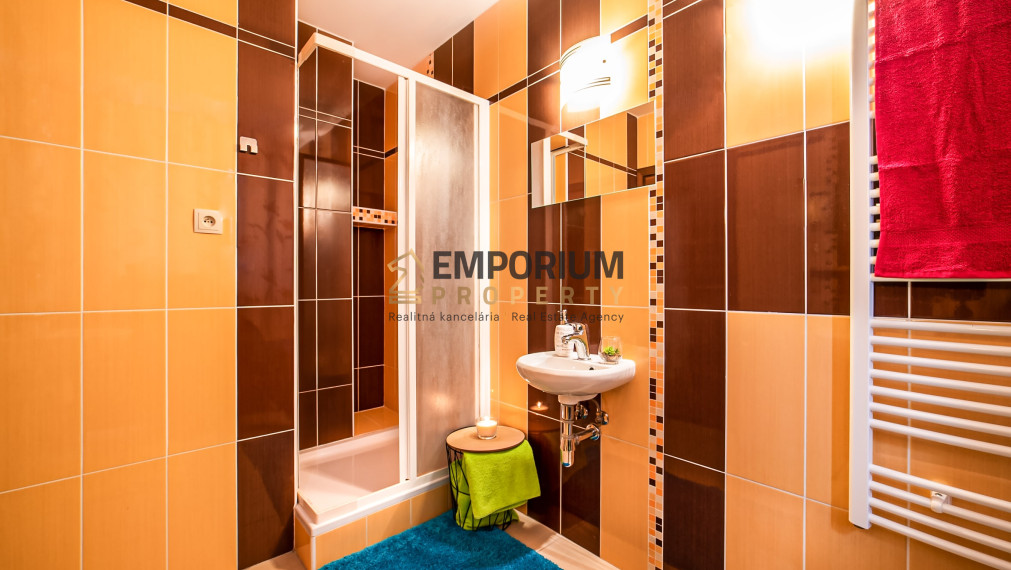 P R E N Á  J O M │ 2i priestranný mezonet pod zjazdovkou v PARK SNOW DONOVALY│3 D