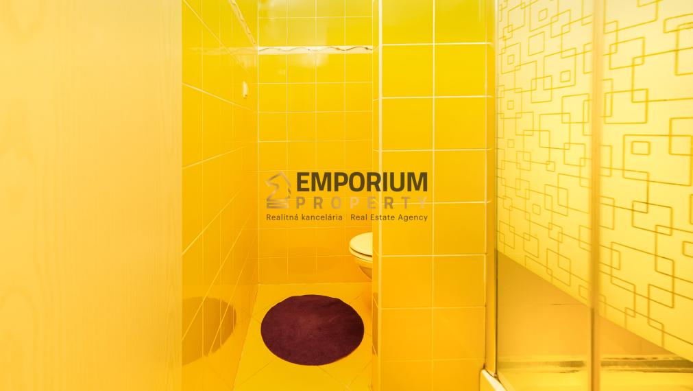 P R E D A N É │1,5i byt vo Vrakuni s klimatizáciou a výhľadom na Kamzík