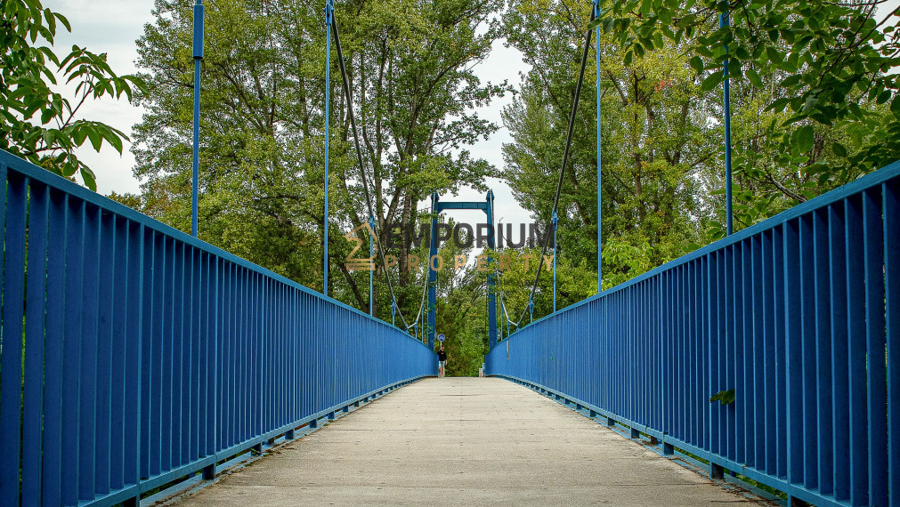 P R E D A N É │1,5i byt vo Vrakuni s klimatizáciou a výhľadom na Kamzík