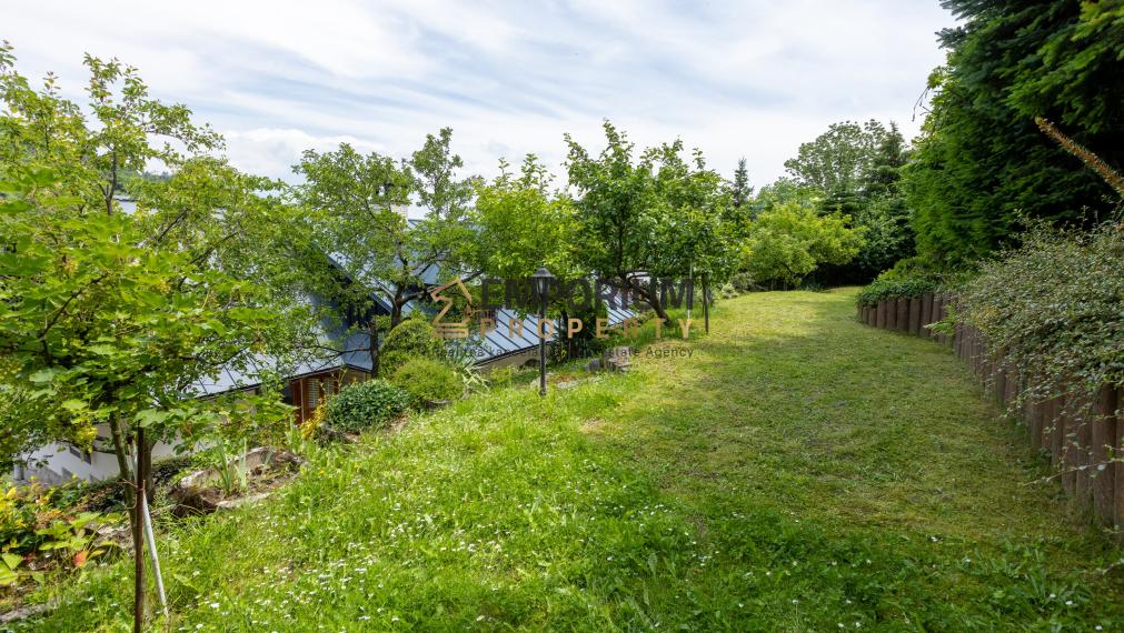 P R E N Á J O M │Priestranná rázovitá chalupa prevoňaná tradíciou v centre B. Štiavnice│3 D