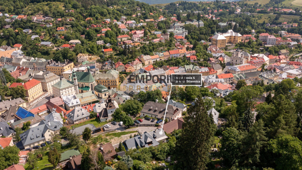 P R E N Á J O M │Priestranná rázovitá chalupa prevoňaná tradíciou v centre B. Štiavnice│3 D