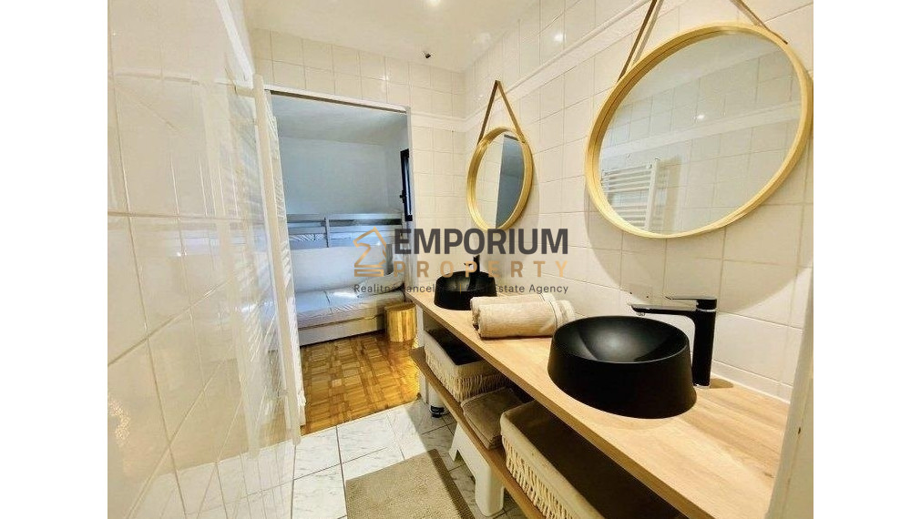 P R E D A J │5i RD na kopci s bazénom a výhľadom│Francúzska riviéra│Fréjus